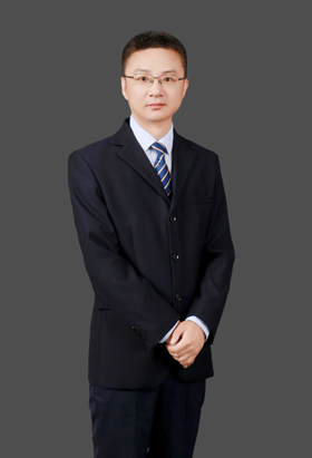 黄炜.png