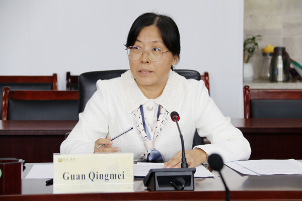 管清美院长介绍学院概况.jpg