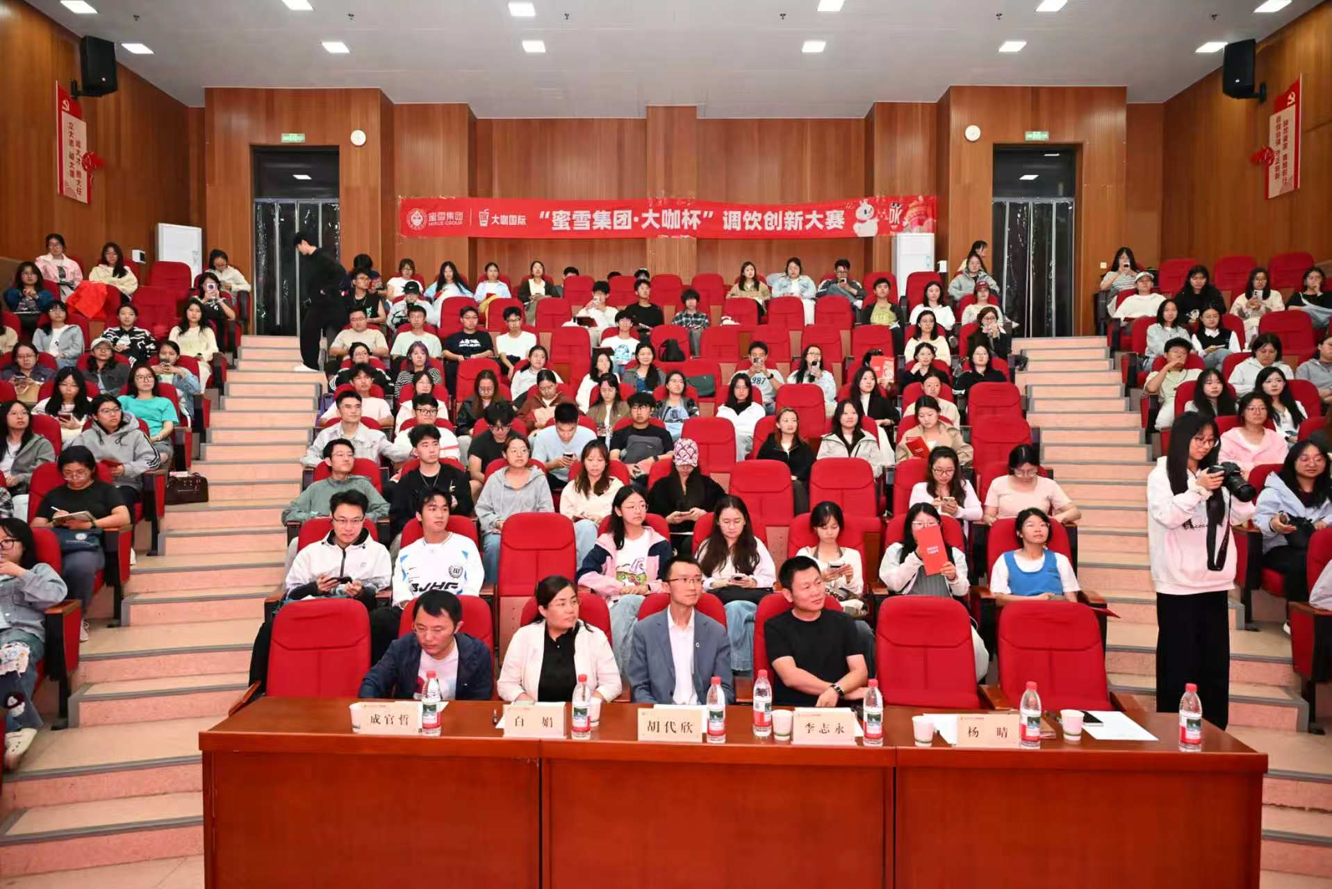 图1.jpg