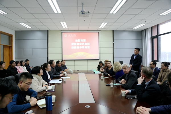 4bbc794e198f4498a270b1aac6eb218e.jpg JM6A5928_wps图片.JPG