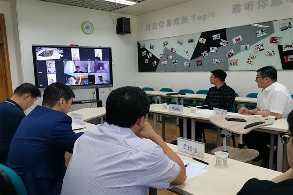 座谈会现场（600×400）.jpg