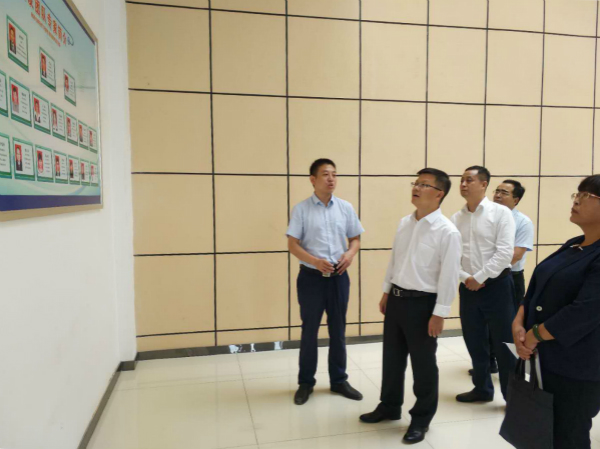 曹汉平_meitu_1.jpg