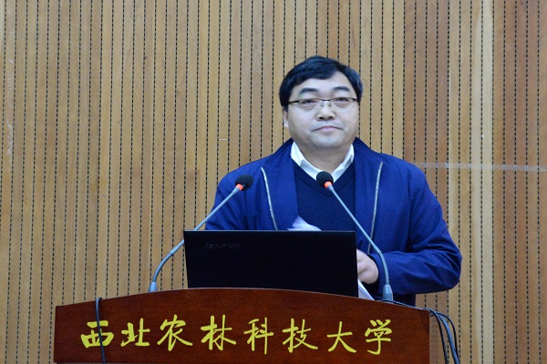 3黄德宝书记.JPG