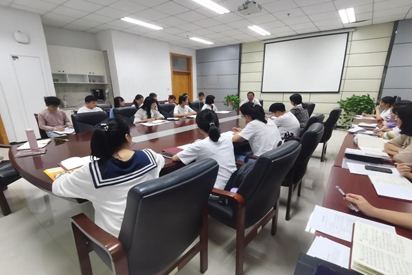 专题组织生活会照片_副本.jpg